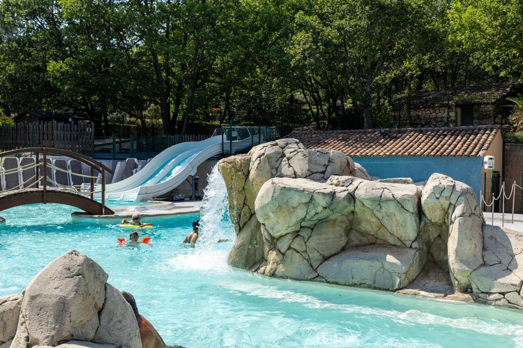 Camping Domaine Villa Verde Callas ภายนอก รูปภาพ