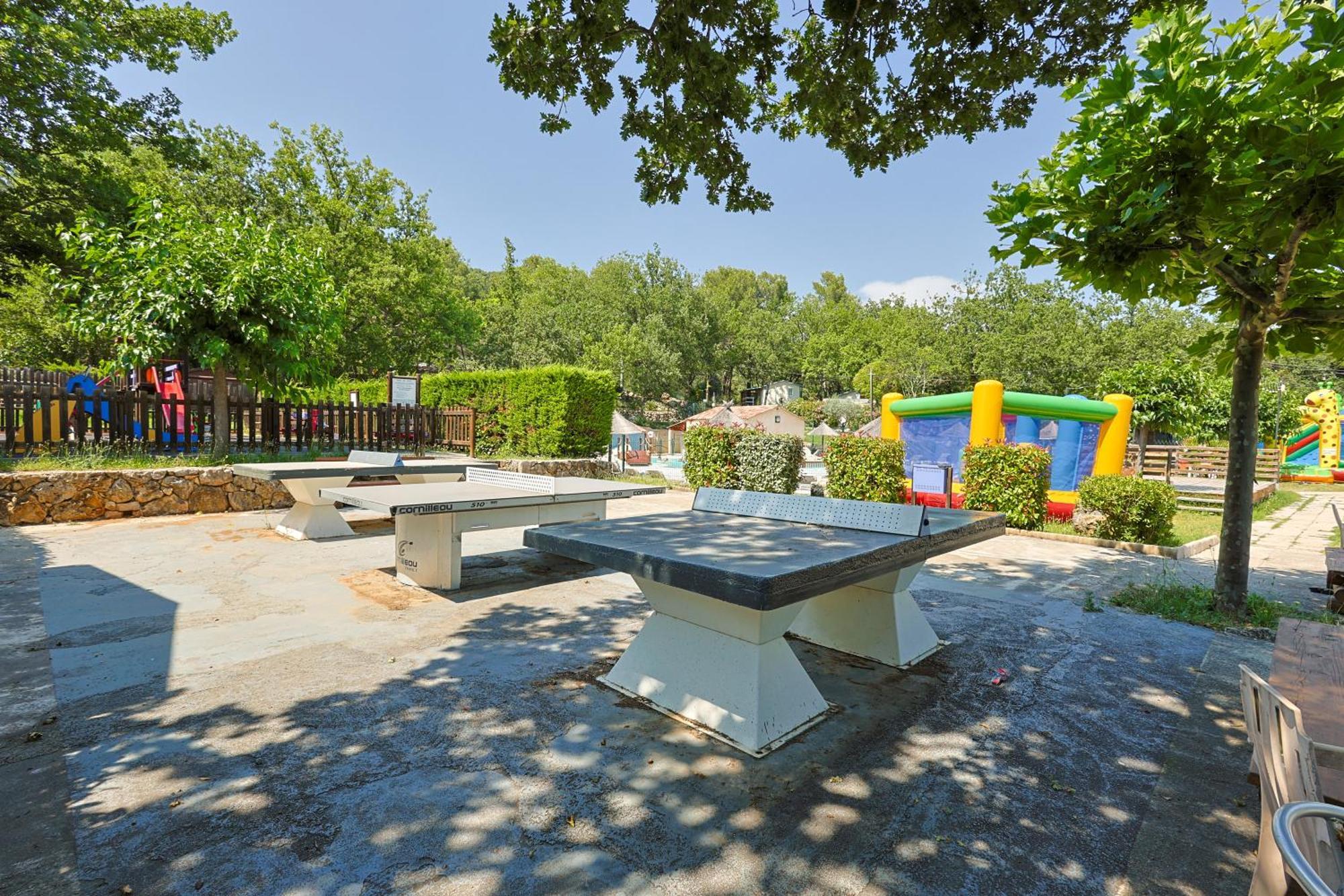 Camping Domaine Villa Verde Callas ภายนอก รูปภาพ
